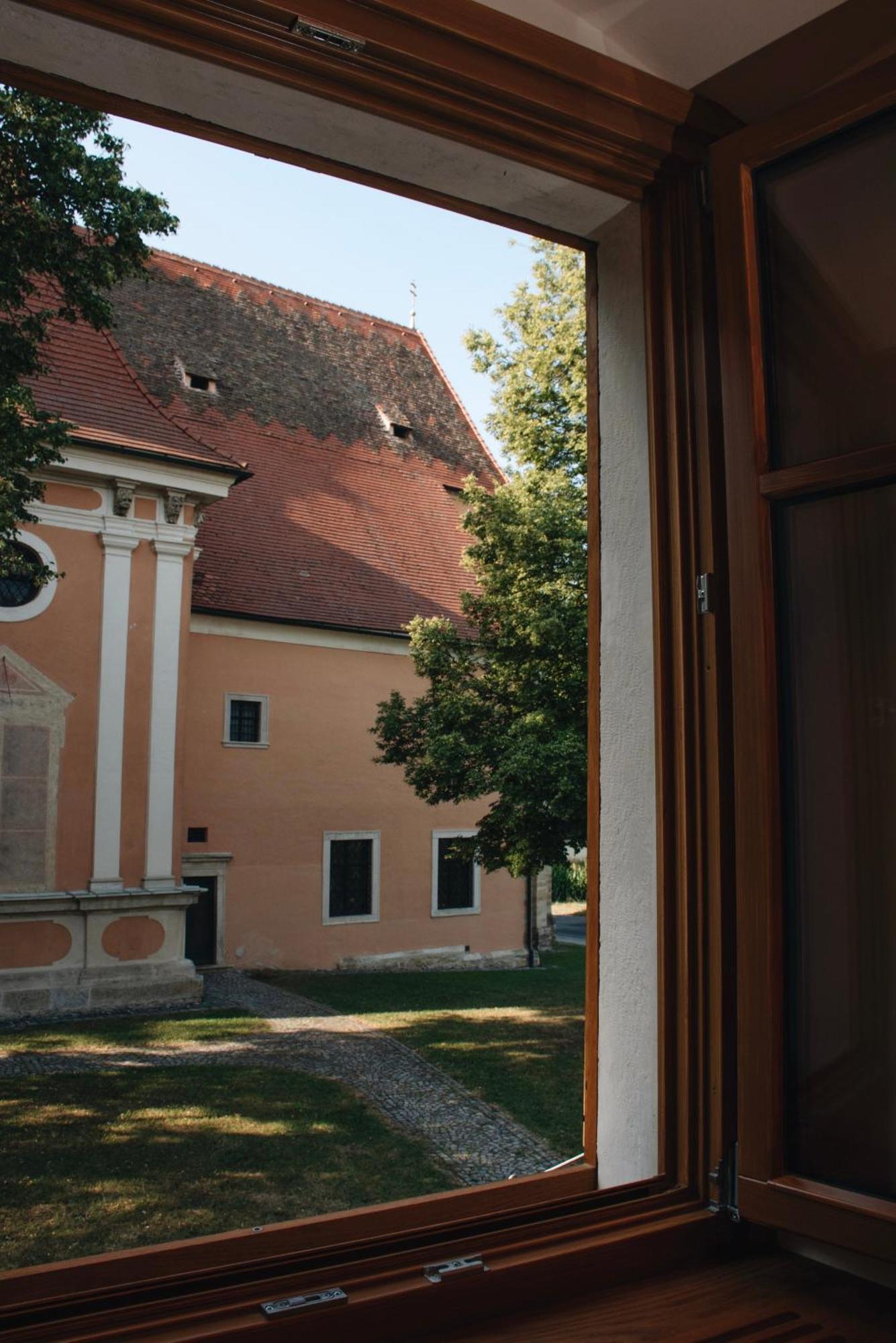 Der Pfarrhof Hotel Hartberg Buitenkant foto