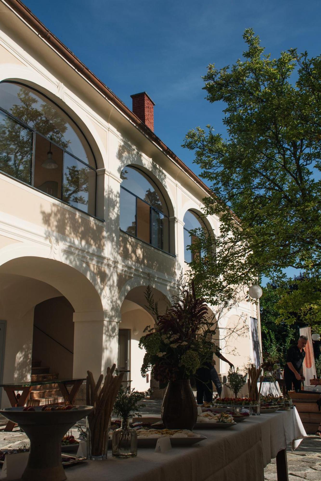 Der Pfarrhof Hotel Hartberg Buitenkant foto
